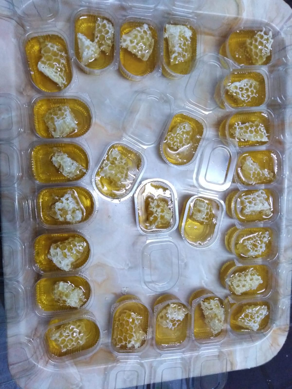 العسل الطبيعي