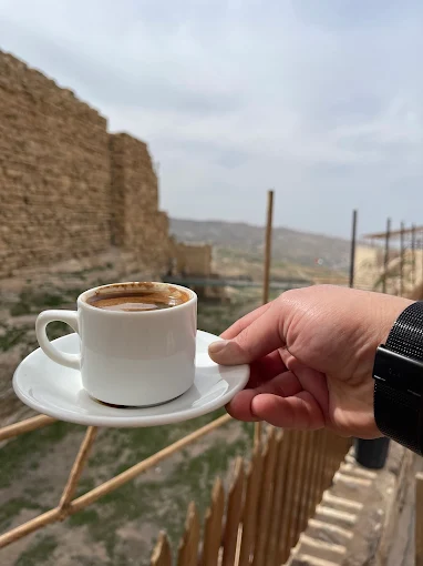 مطعم سرايا الكرك السياحي
