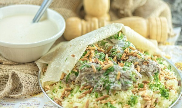 حكاية المنسف الكركي
